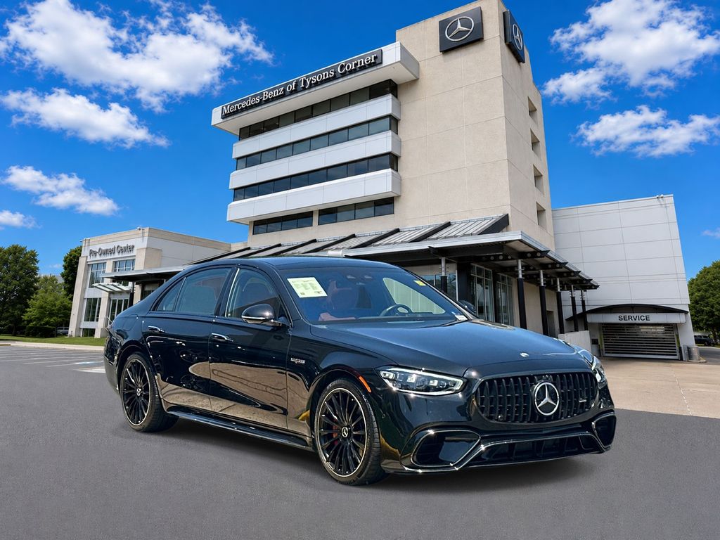 Thumbnail: 2025 Mercedes-Benz S-Class - 3