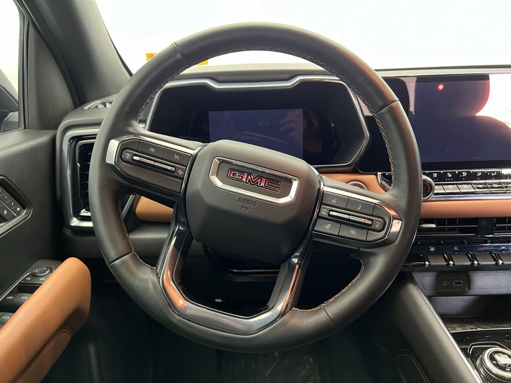 Thumbnail: 2023 GMC Canyon - 17