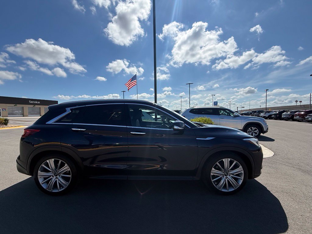 Thumbnail: 2020 INFINITI QX50 - 2