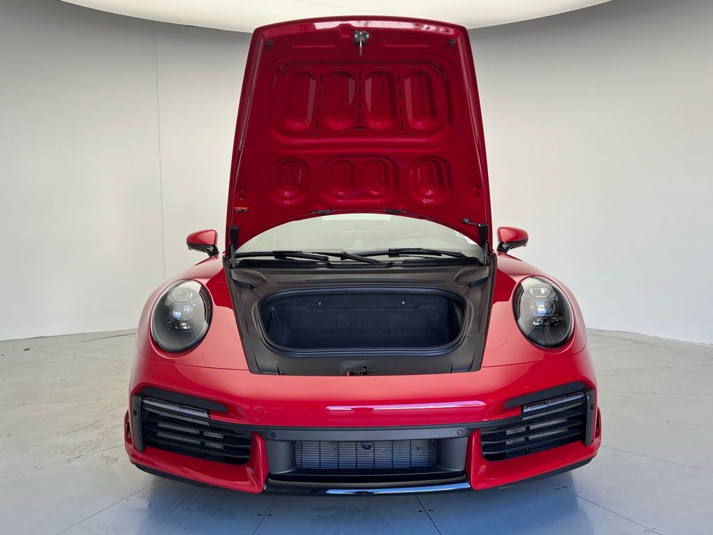 Thumbnail: 2024 Porsche 911 - 26