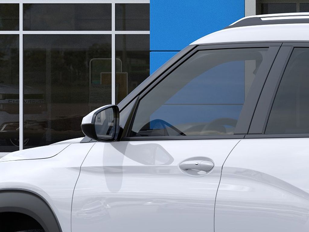 2026 Chevrolet TrailBlazer LT White at Klick Lewis Buick Chevrolet