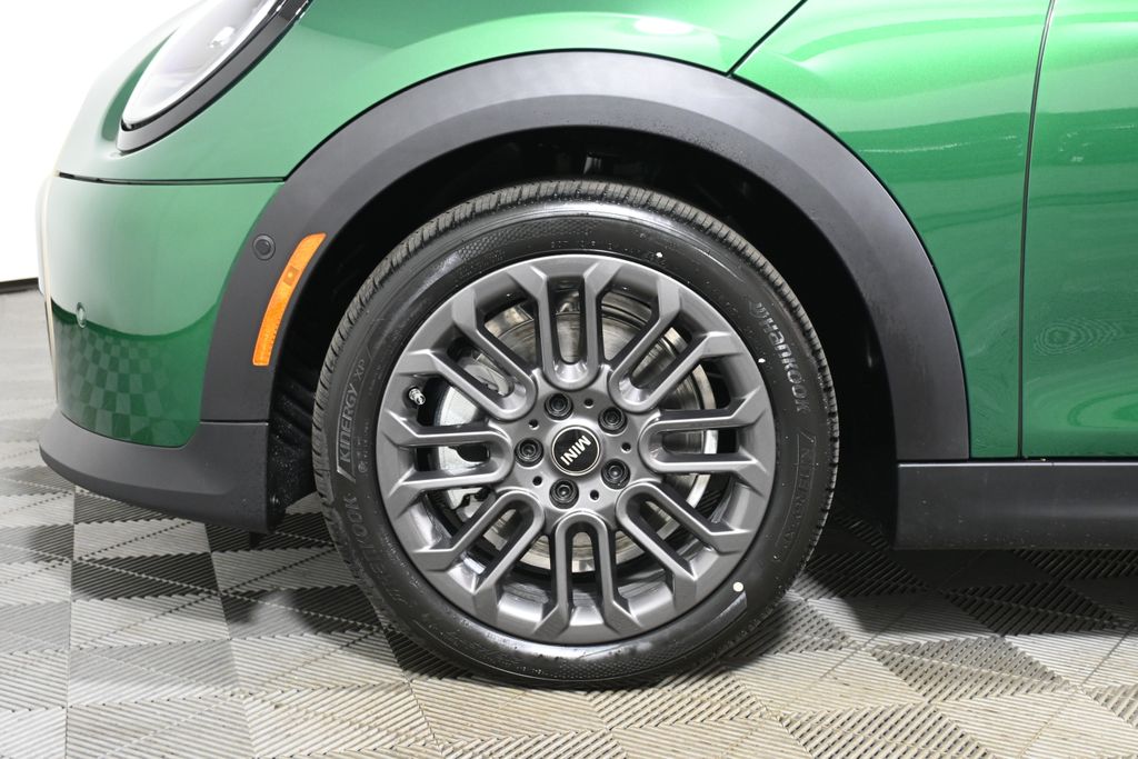 2025 MINI Cooper Hardtop S 11