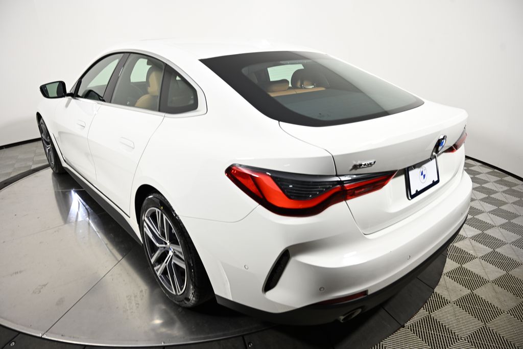 Thumbnail: 2024 BMW 4 Series - 3