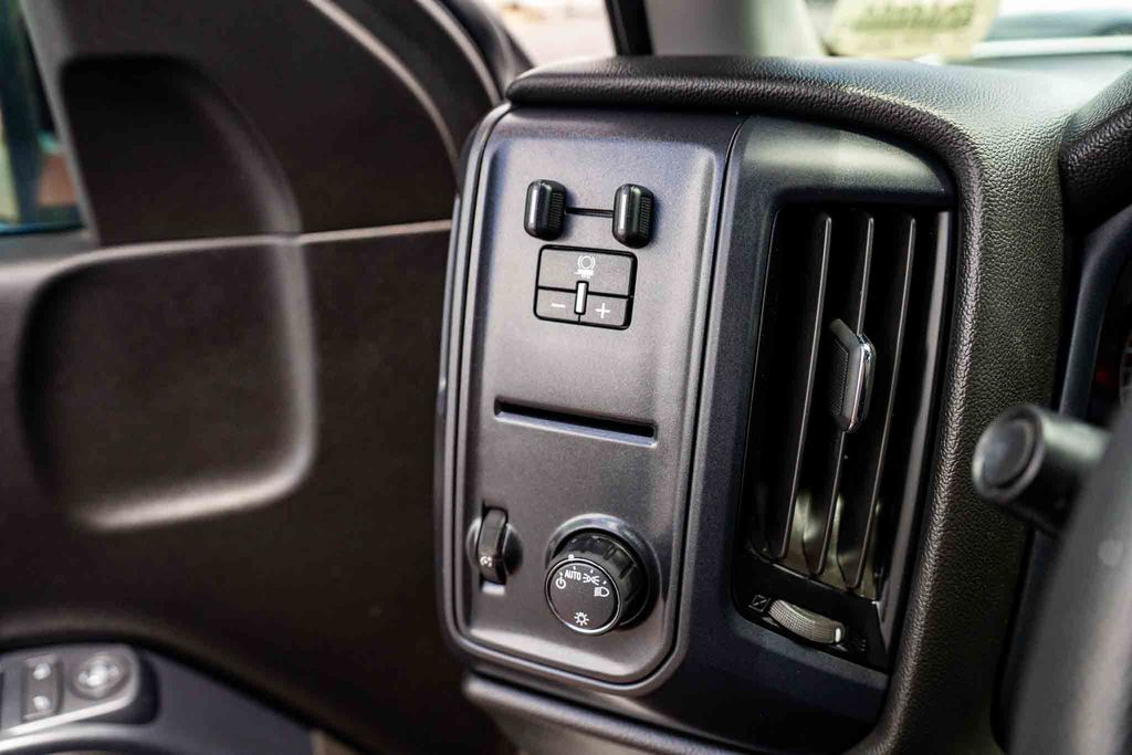 Used Car 2019 Chevrolet Silverado 2500hd  Work Truck For Sale Under $25,000 In Austin, Texas
