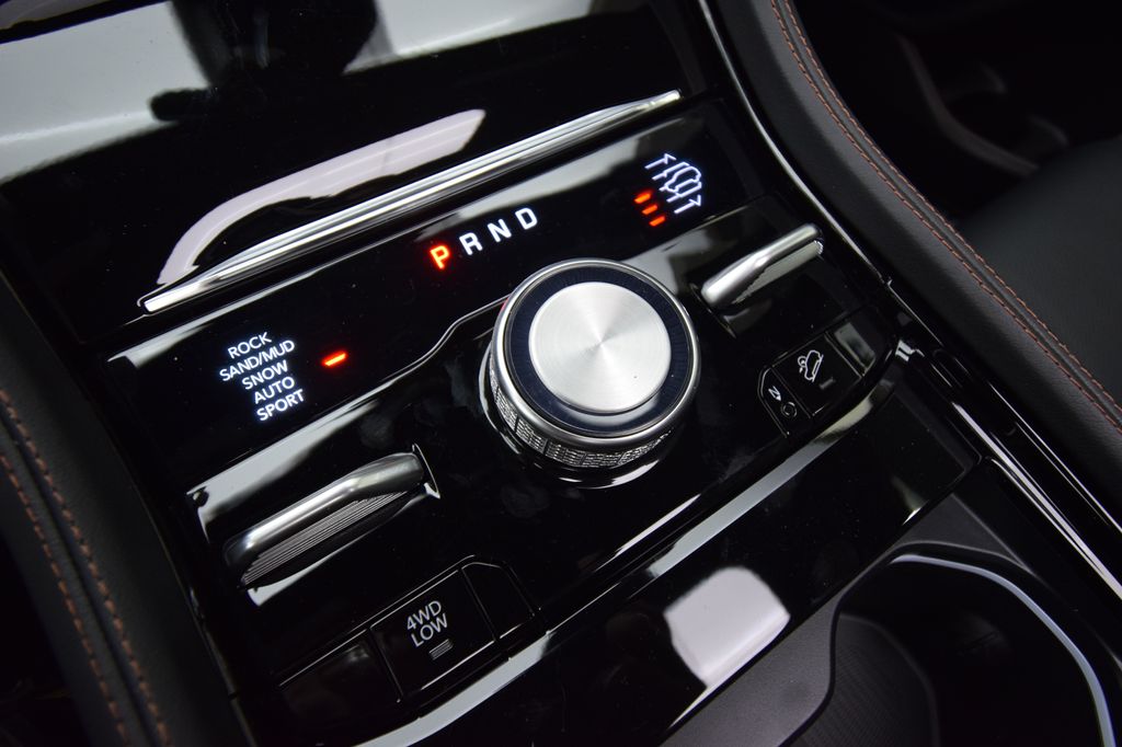 new 2026 Jeep Grand Cherokee L car, priced at $62,018