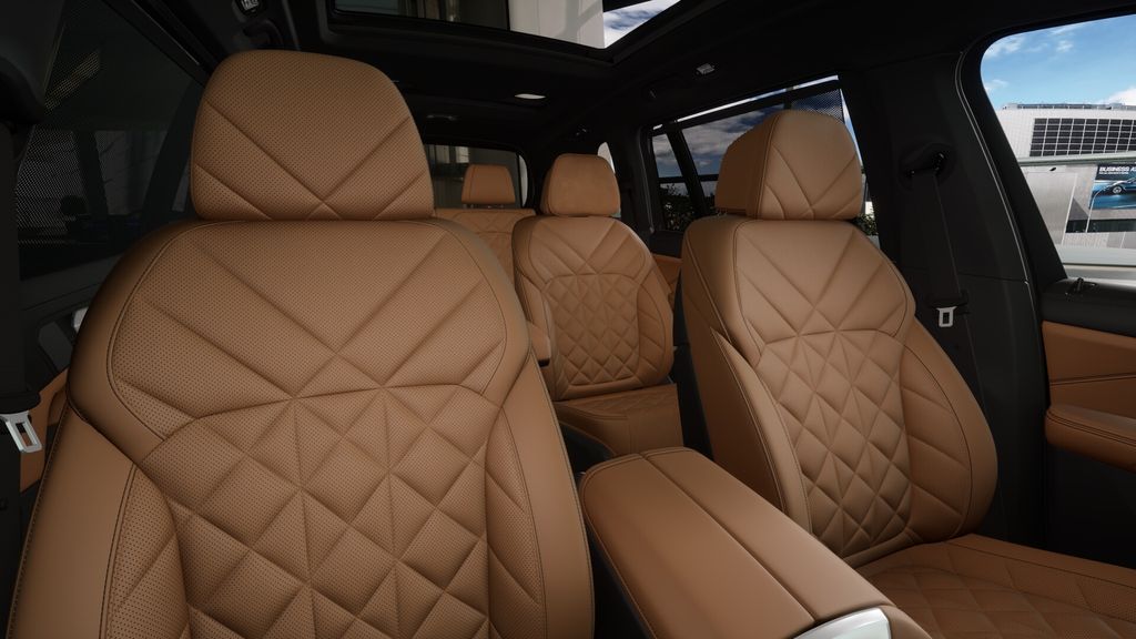 2026 BMW X7 xDrive40i 11