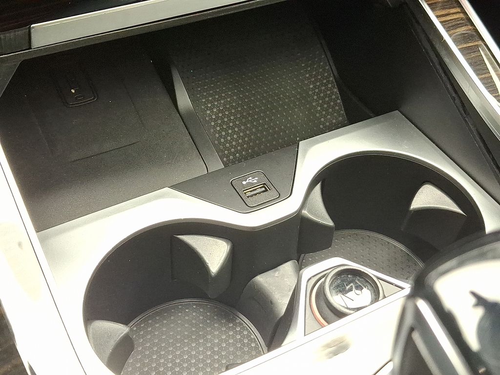 Thumbnail: 2021 BMW X7 - 29