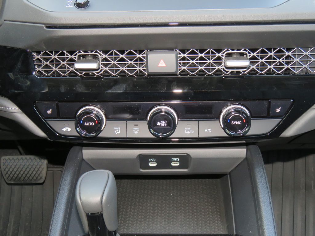 Thumbnail: 2025 Honda Accord - 17