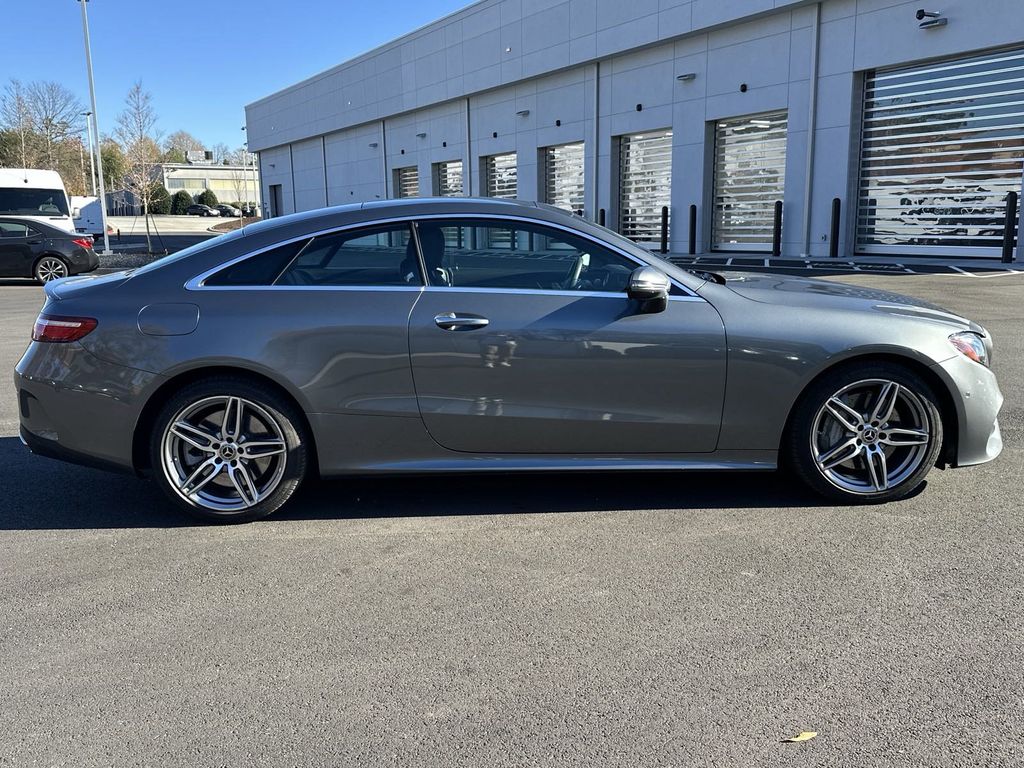 2018 Mercedes-Benz E-Class E 400 9