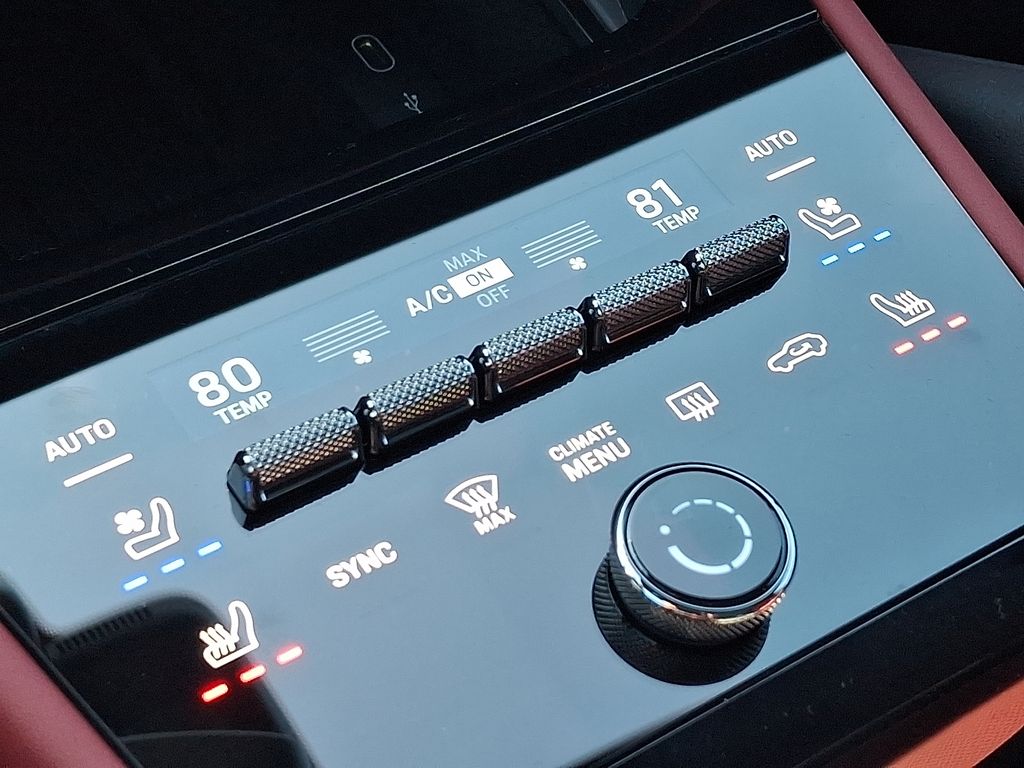 Thumbnail: 2026 Porsche Cayenne - 18