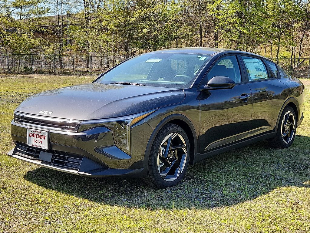 2026 Kia K4 EX AT's photo