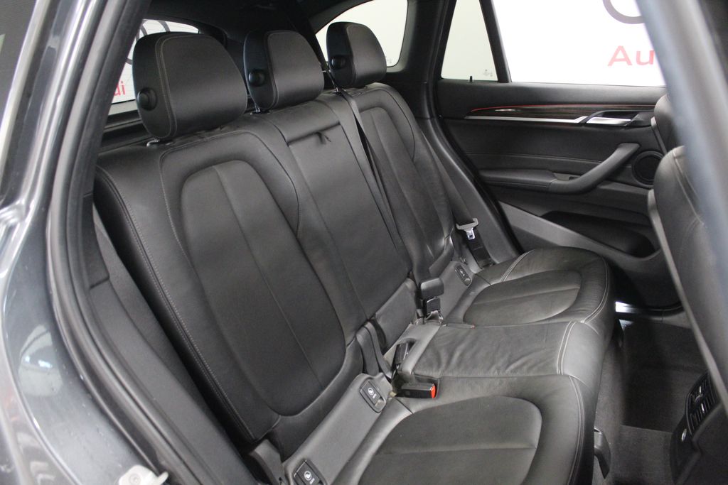 Thumbnail: 2018 BMW X1 - 27