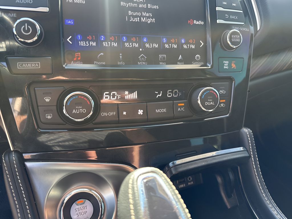 Used Car 2017 Nissan Maxima  Platinum For Sale Under $15,000 In Austin, Texas