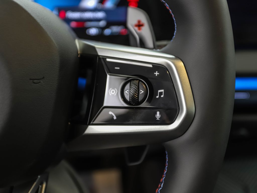 Thumbnail: 2026 BMW X3 - 13