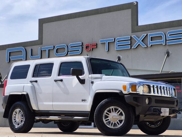 Birch White 2007 Hummer H3 SUV / Crossover  5-Speed Manual Overdrive