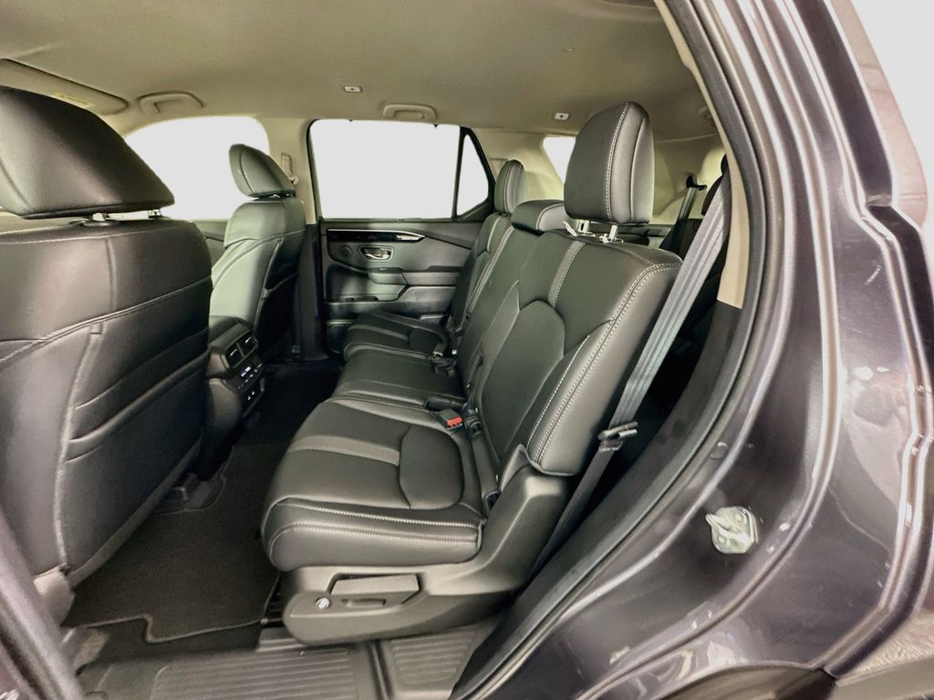 Thumbnail: 2026 Honda Pilot - 17