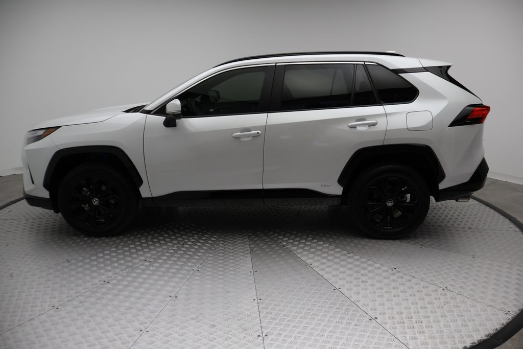 Thumbnail: 2025 Toyota RAV4 - 12