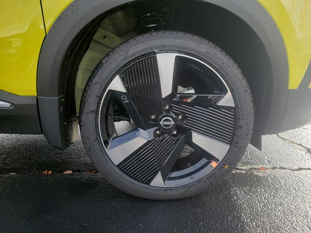 new 2026 Nissan Kicks car, priced at $29,736