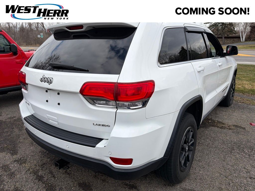 Used 2019 White Jeep Laredo E image 2