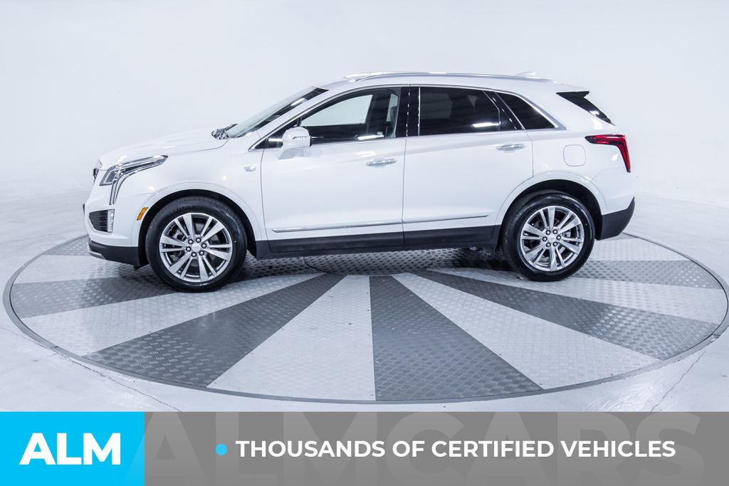 Used 2024 White Cadillac Premium Luxury image 4