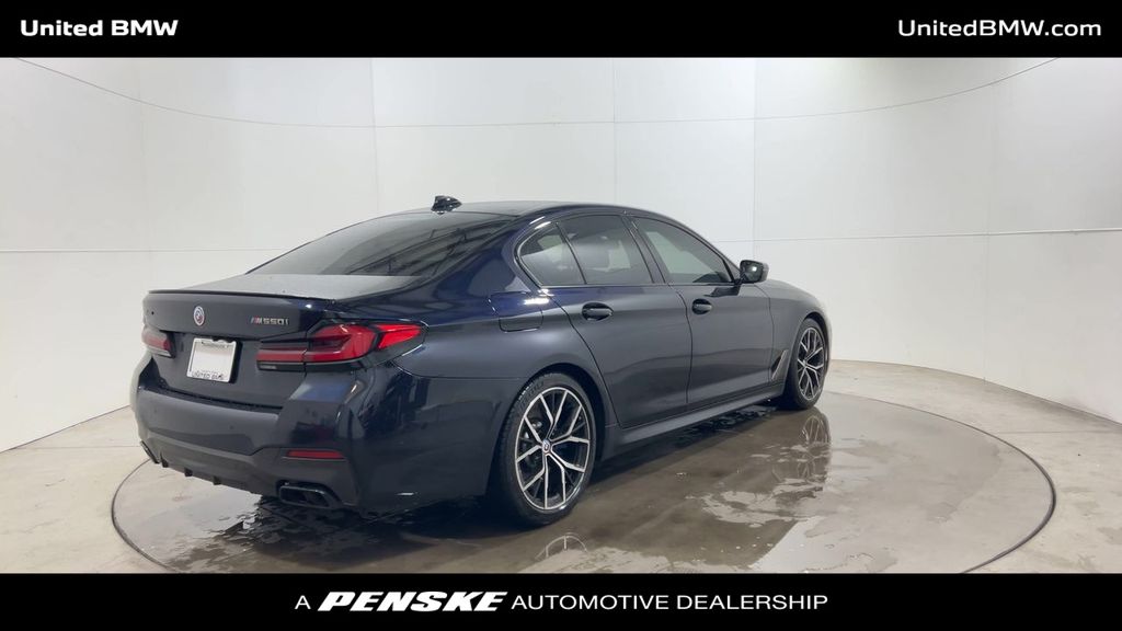 Thumbnail: 2023 BMW 5 Series - 8