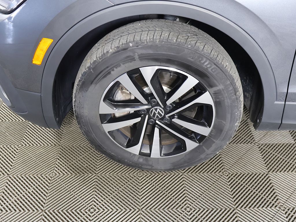 Used 2024 Gray Volkswagen 2.0T S image 15