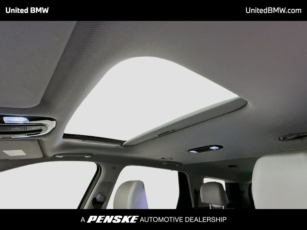 Thumbnail: 2021 Hyundai Palisade - 12