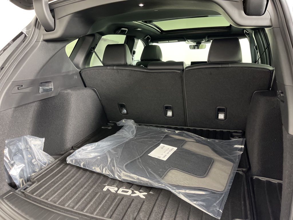 Thumbnail: 2026 Acura RDX - 9