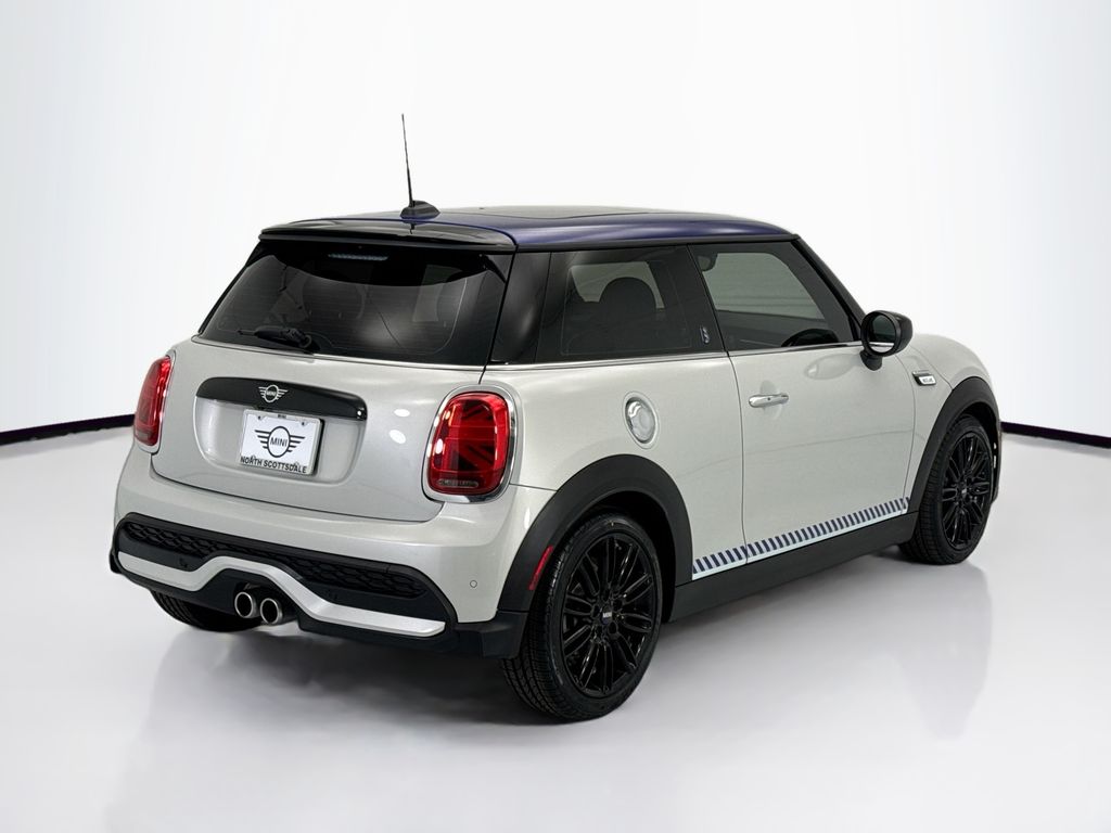 Thumbnail: 2022 MINI Cooper - 9