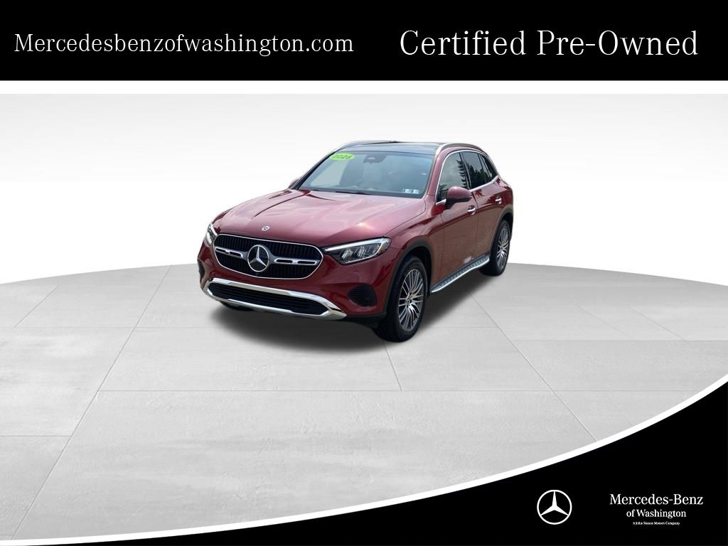 MANUFAKTUR Patagonia Red Metallic 2026 Mercedes-Benz GLC SUV / Crossover All-Wheel Drive 9-Speed Automatic