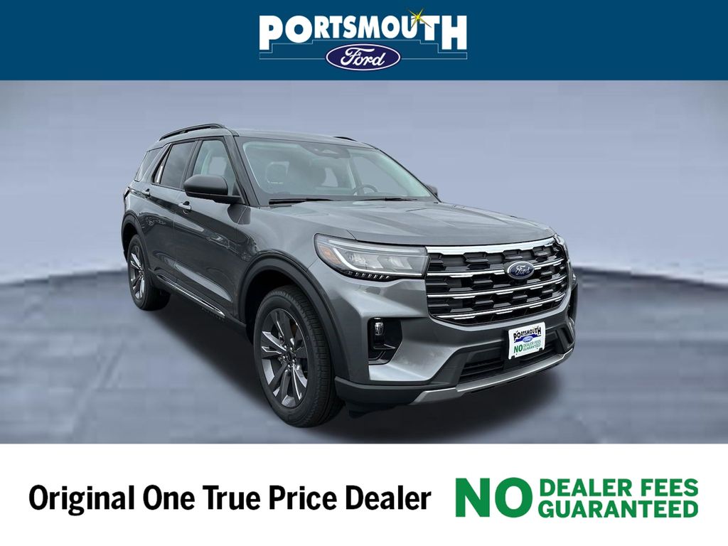 2025 Ford Explorer Active AWD