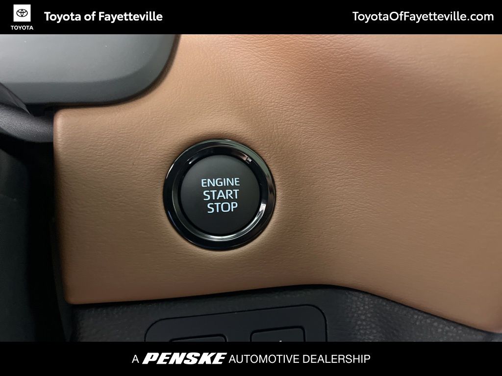 Thumbnail: 2025 Toyota Tundra - 29