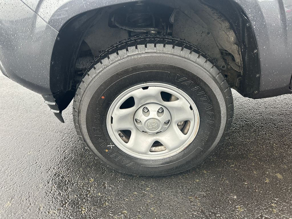 2023 Toyota Tacoma SR