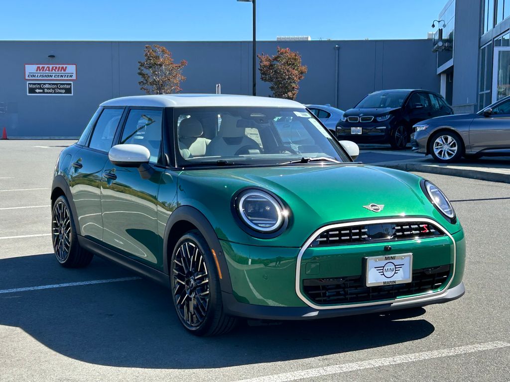 2025 MINI Cooper S 7