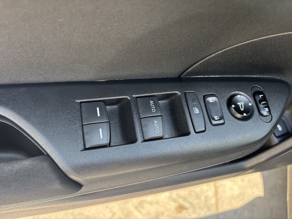 Used 2020 Black Honda EX image 21
