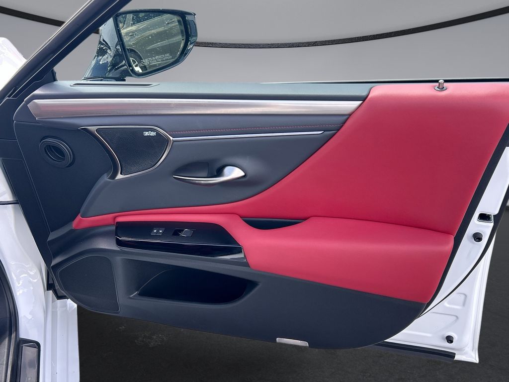 Thumbnail: 2023 Lexus ES - 13