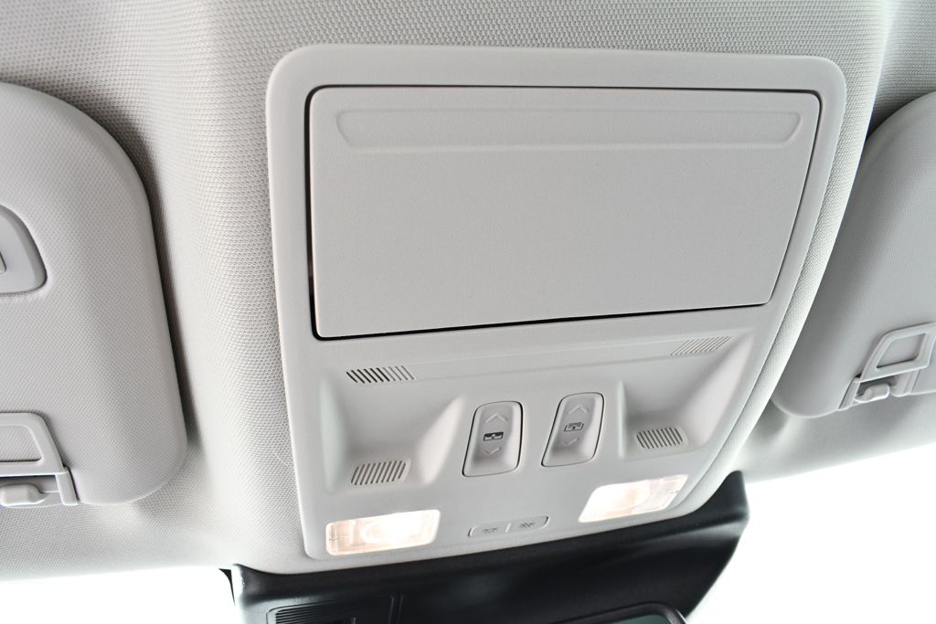 New 2025 Gray Ford Outer Banks image 35