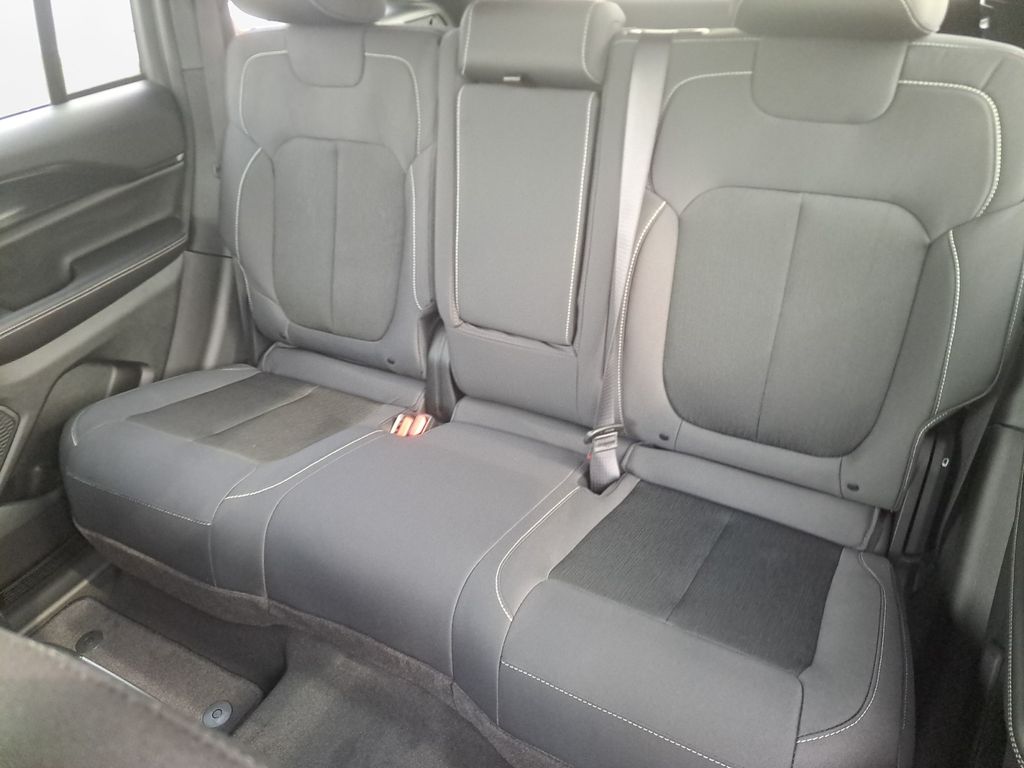 New Car 2025 Jeep Grand Cherokee  Laredo X For Sale Under $35,000 In Austin, Texas