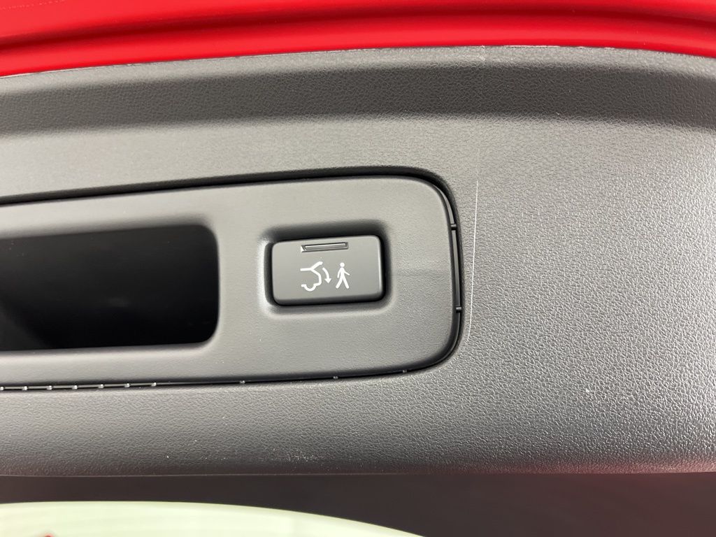 Thumbnail: 2025 Acura ADX - 23