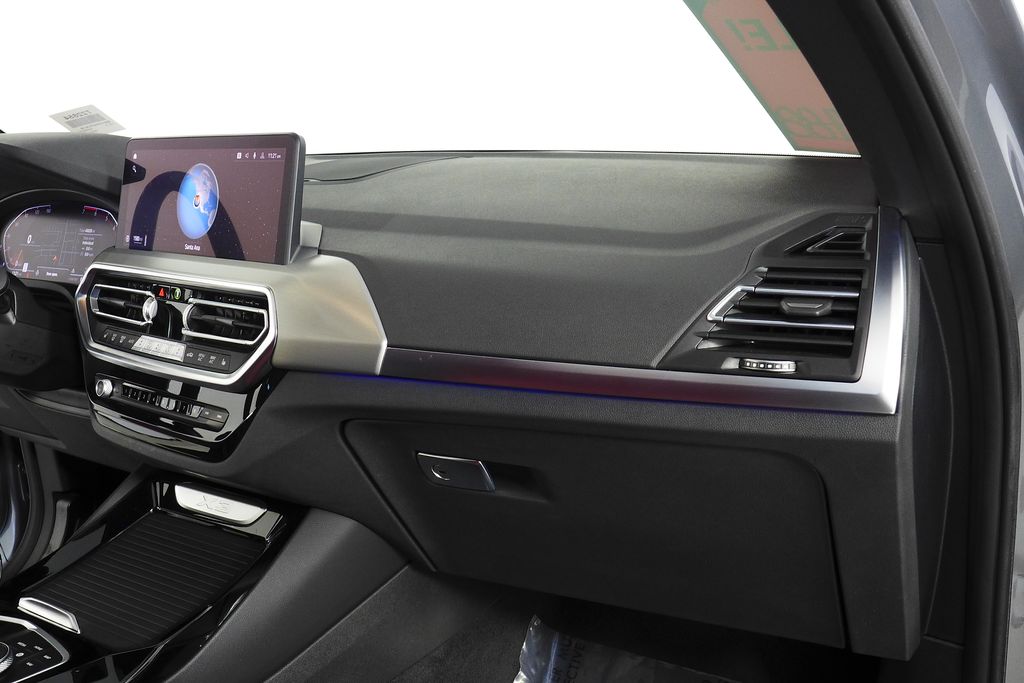 Thumbnail: 2023 BMW X3 - 14