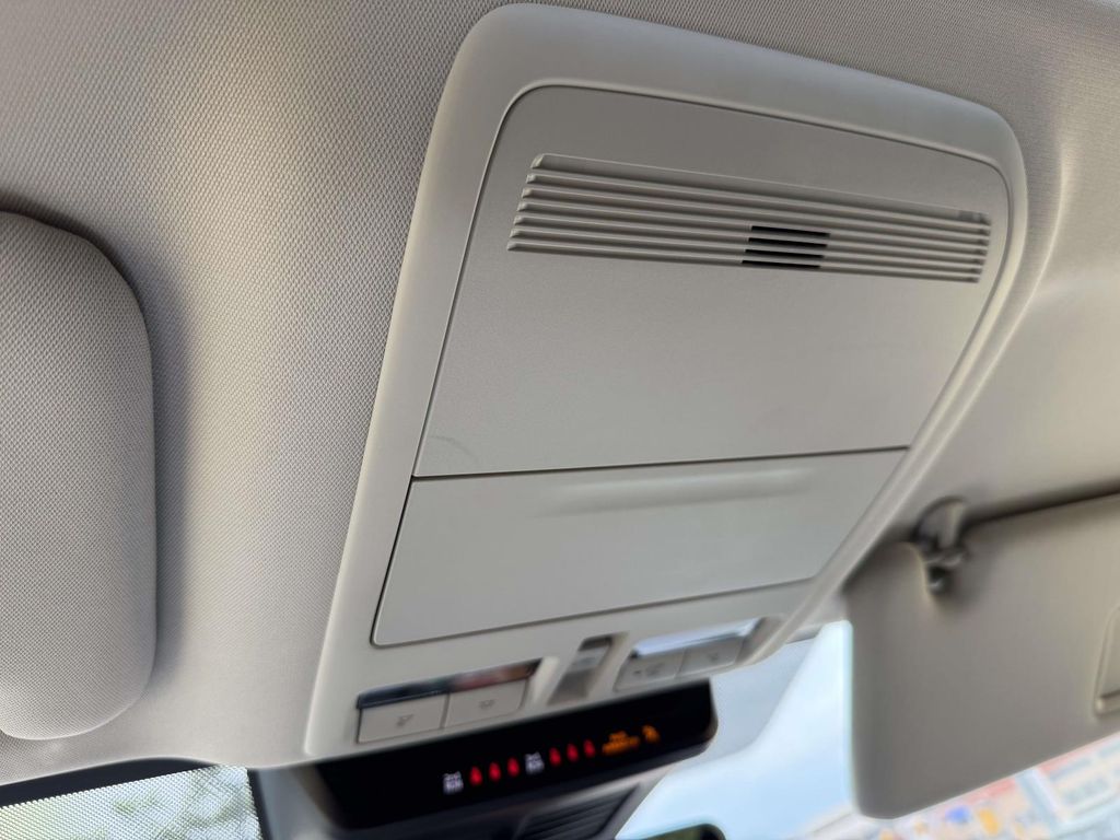 2026 Mazda CX-90 Preferred Package - Photo 29
