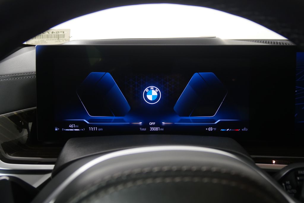 Thumbnail: 2025 BMW X6 - 20