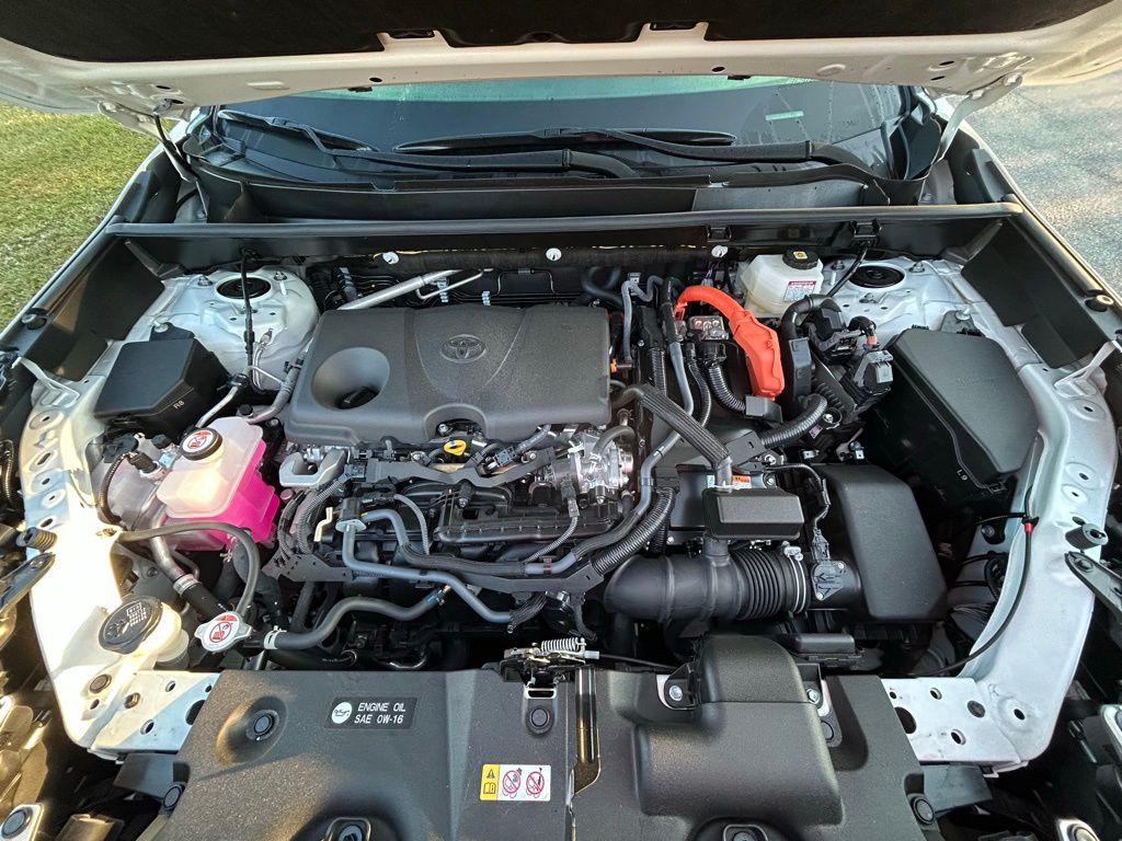 Thumbnail: 2025 Toyota RAV4 - 11