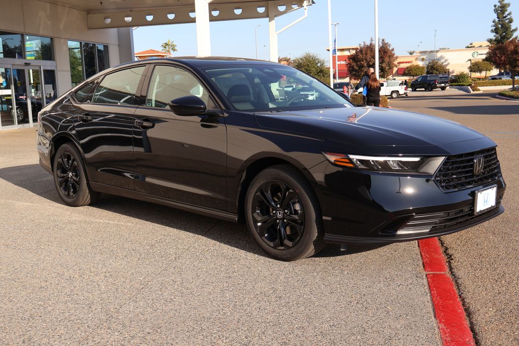 Thumbnail: 2025 Honda Accord - 3