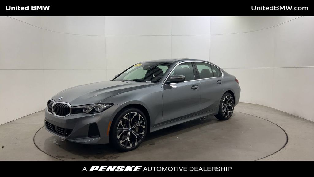 Thumbnail: 2025 BMW 3 Series - 4