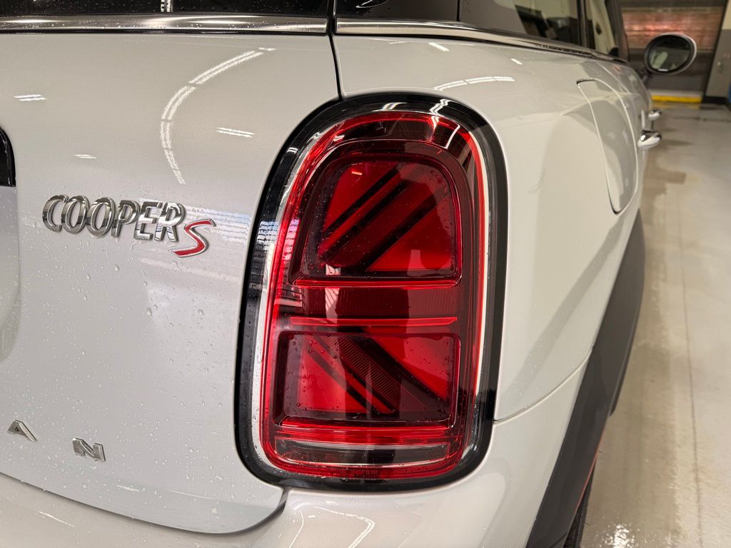 Thumbnail: 2023 MINI Cooper Countryman - 5