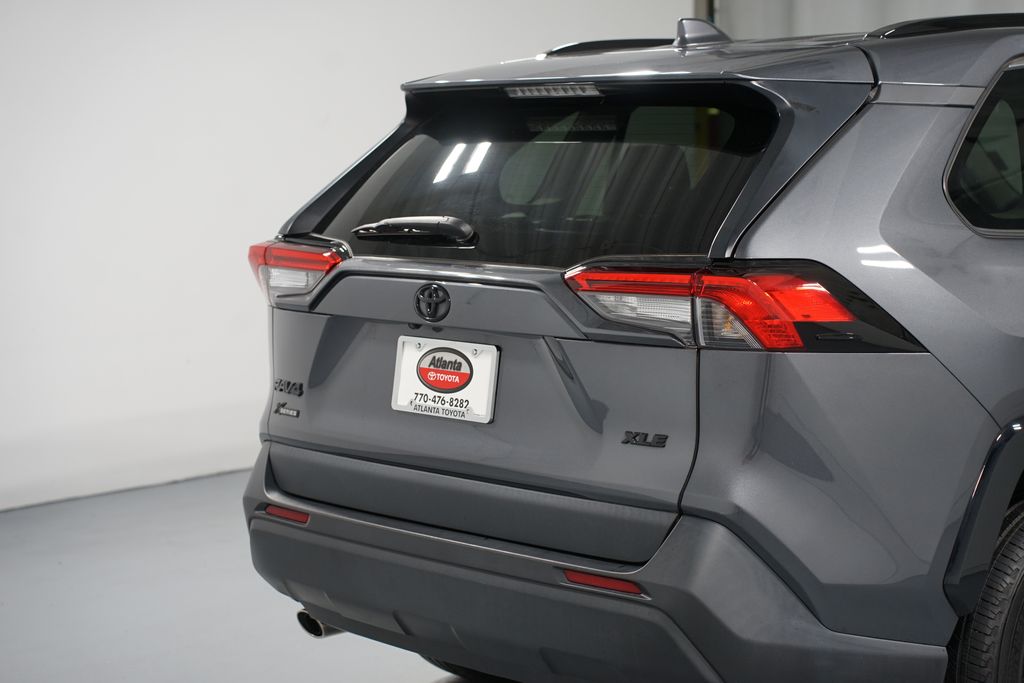 Thumbnail: 2023 Toyota RAV4 - 9