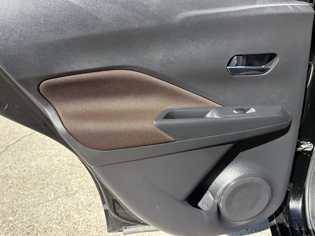 Used 2023 Super Black Nissan SR image 22