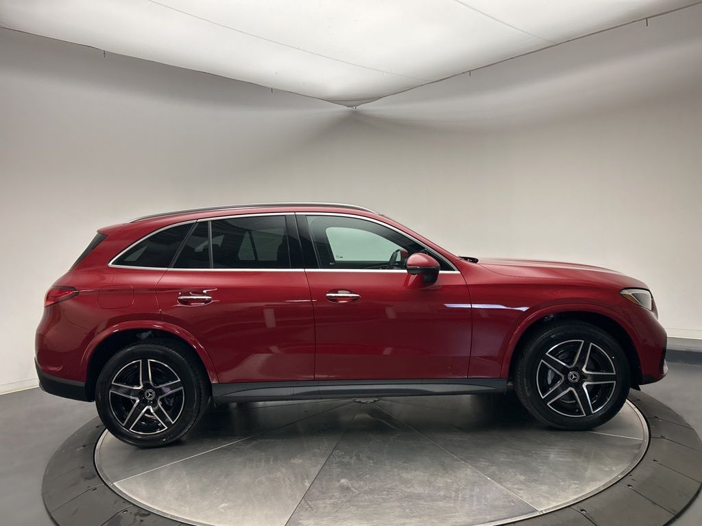 Thumbnail: 2026 Mercedes-Benz GLC - 8