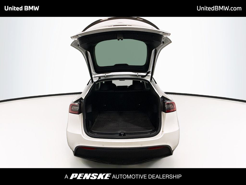 Thumbnail: 2022 Tesla Model Y - 14